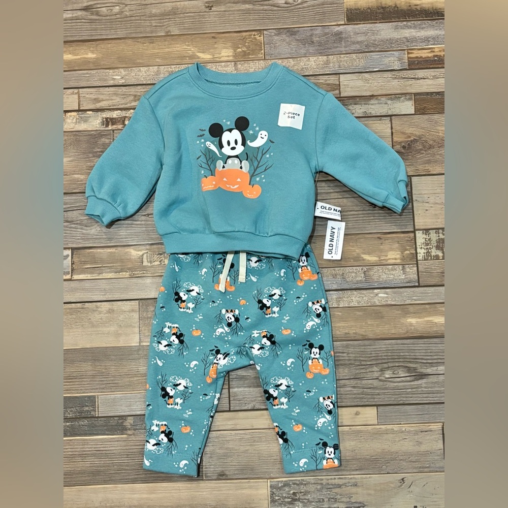 NWT Old Navy x Disney Mickey Mouse Halloween outfit size 6-12 months